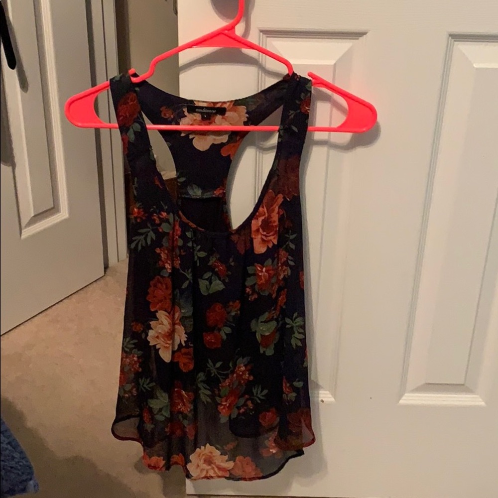 Floral top